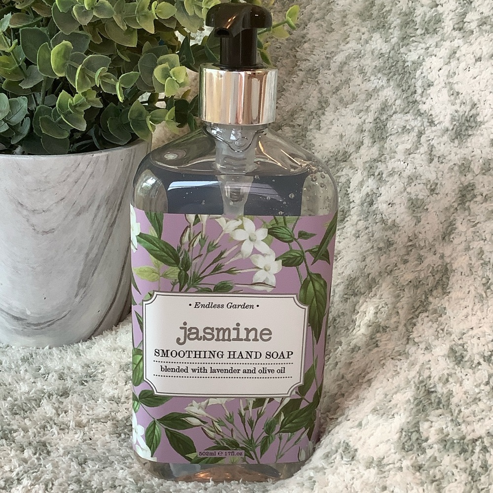 Endless Garden Scented Jasmine Smoothing Hand Soap NWT 17oz